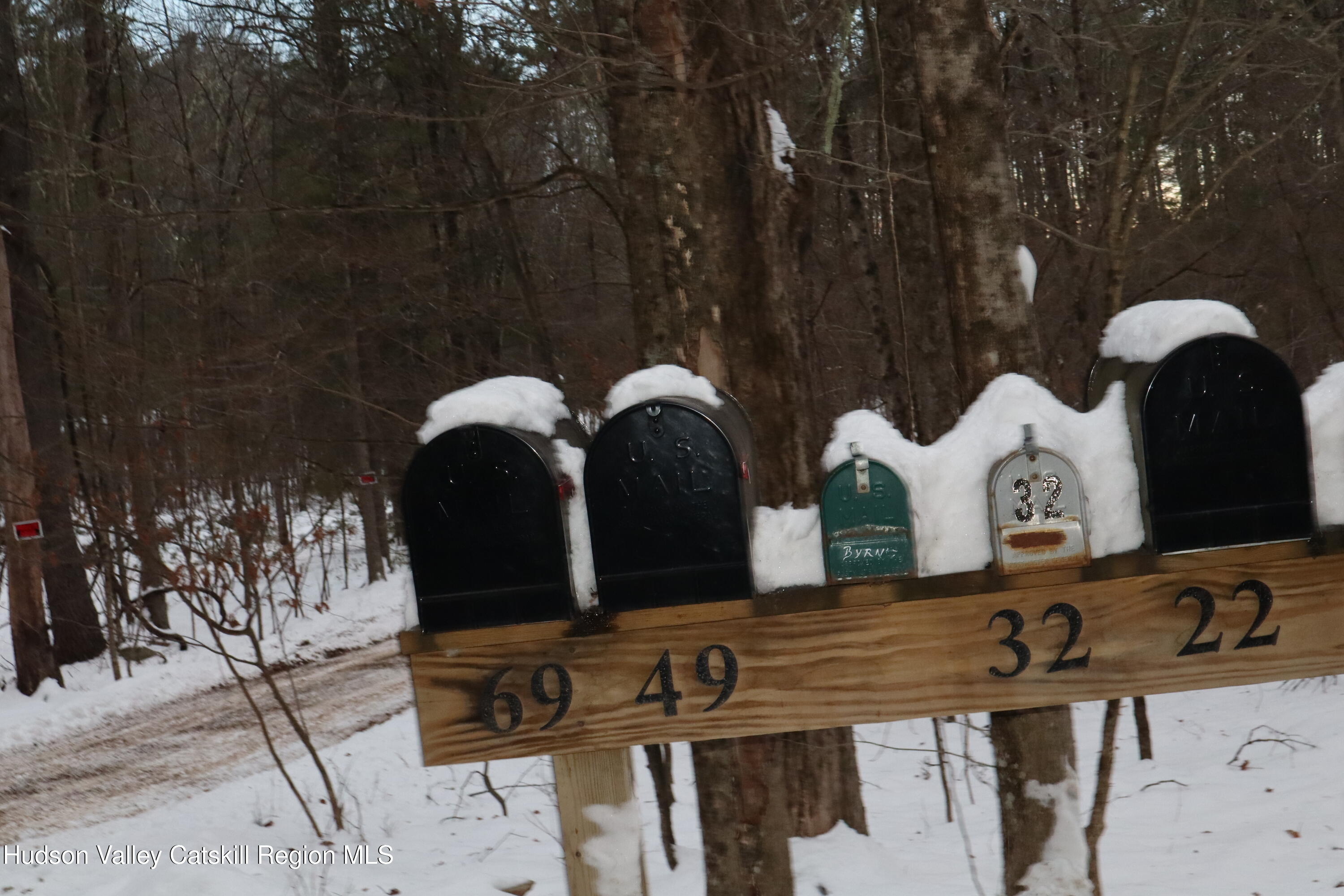 48 Pine Grove Road, Unit PRIVATE Kerhonkson, NY 12446 - Photo 18 of 38 IMG_2344