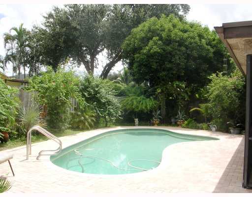21550 Toledo Road Boca Raton, FL 33433 - Photo 1 of 16 Primary Photo
