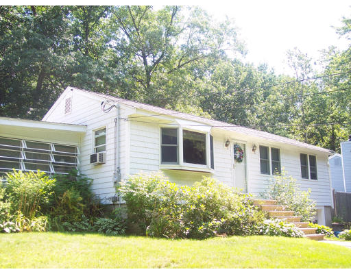 116 Meadowbrook Road Chelmsford, MA 01863 - Photo 1 of 18