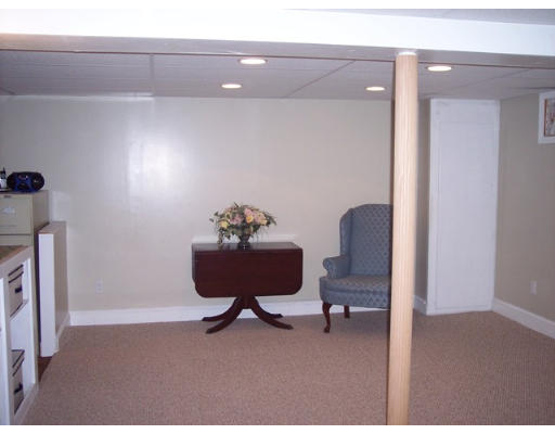 116 Meadowbrook Road Chelmsford, MA 01863 - Photo 12 of 18