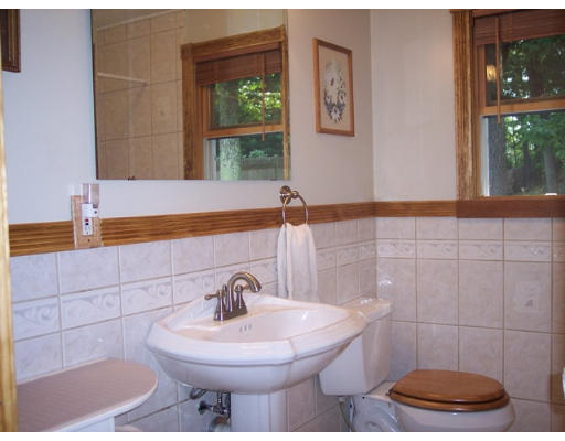 116 Meadowbrook Road Chelmsford, MA 01863 - Photo 8 of 18