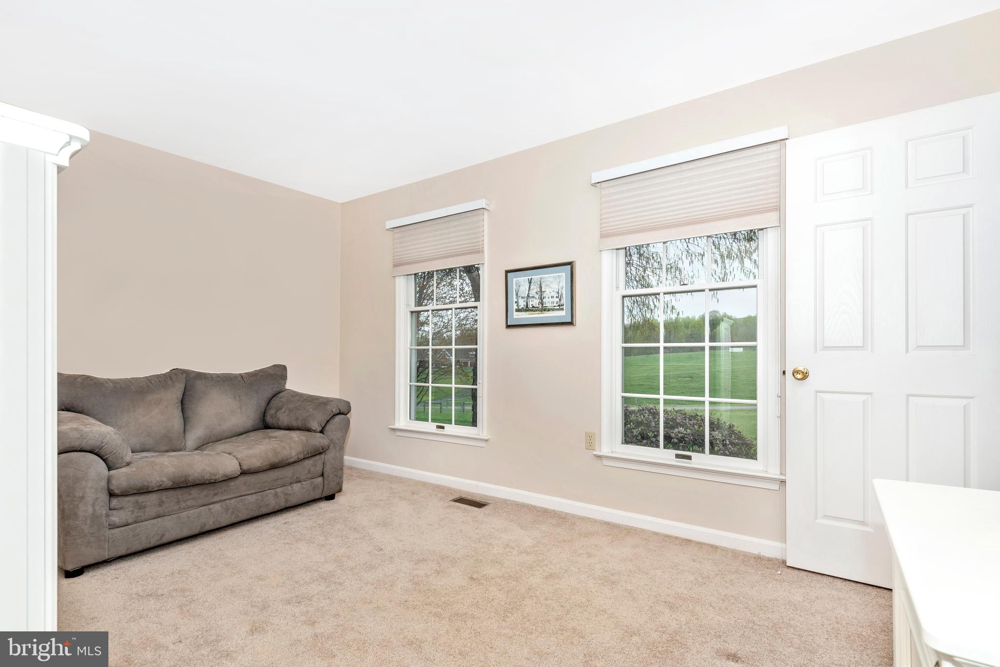 8542 Pete Wiles Road Middletown, MD 21769 - Photo 29 of 77 Second bedroom opens to the main level bathroom