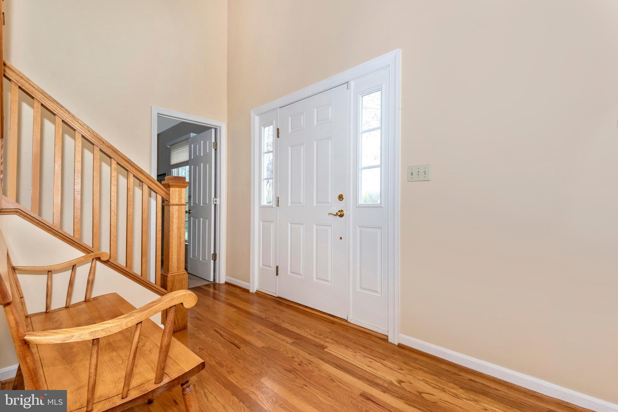 8542 Pete Wiles Road Middletown, MD 21769 - Photo 4 of 77 Two story entry foyer