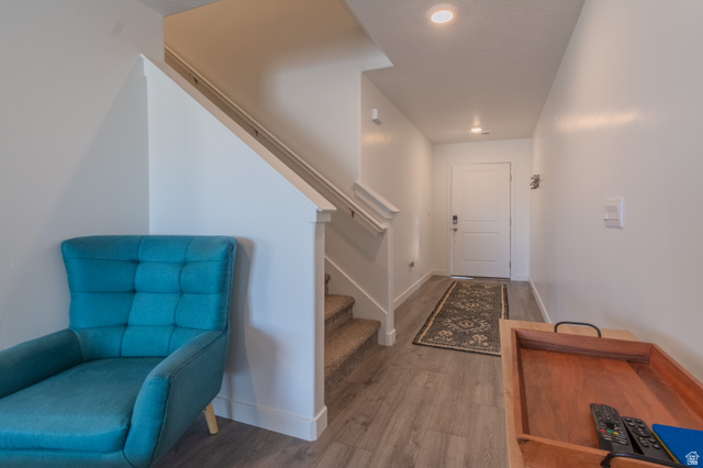 1876 Wolverine Way Washington, UT 84780 - Photo 4 of 35