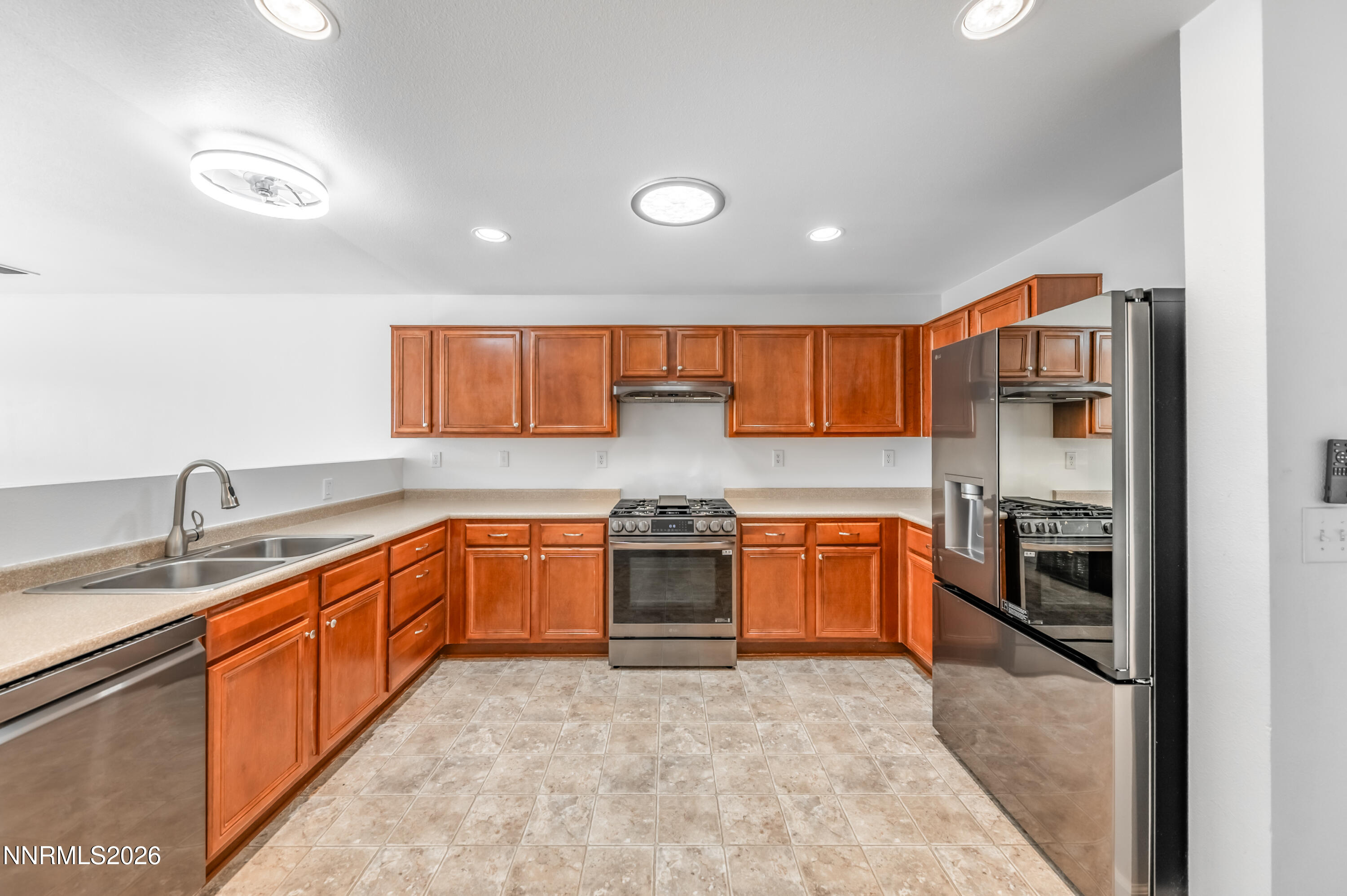 9000 Red Baron Boulevard Reno, NV 89506 - Photo 5 of 17 kitchen 2
