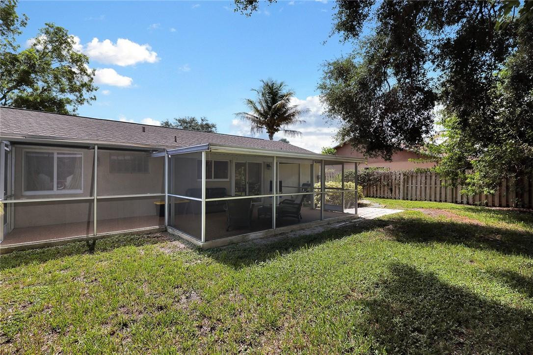 18422 Spanish Isles Place Boca Raton, FL 33496 - Photo 16 of 34 Photo 16
