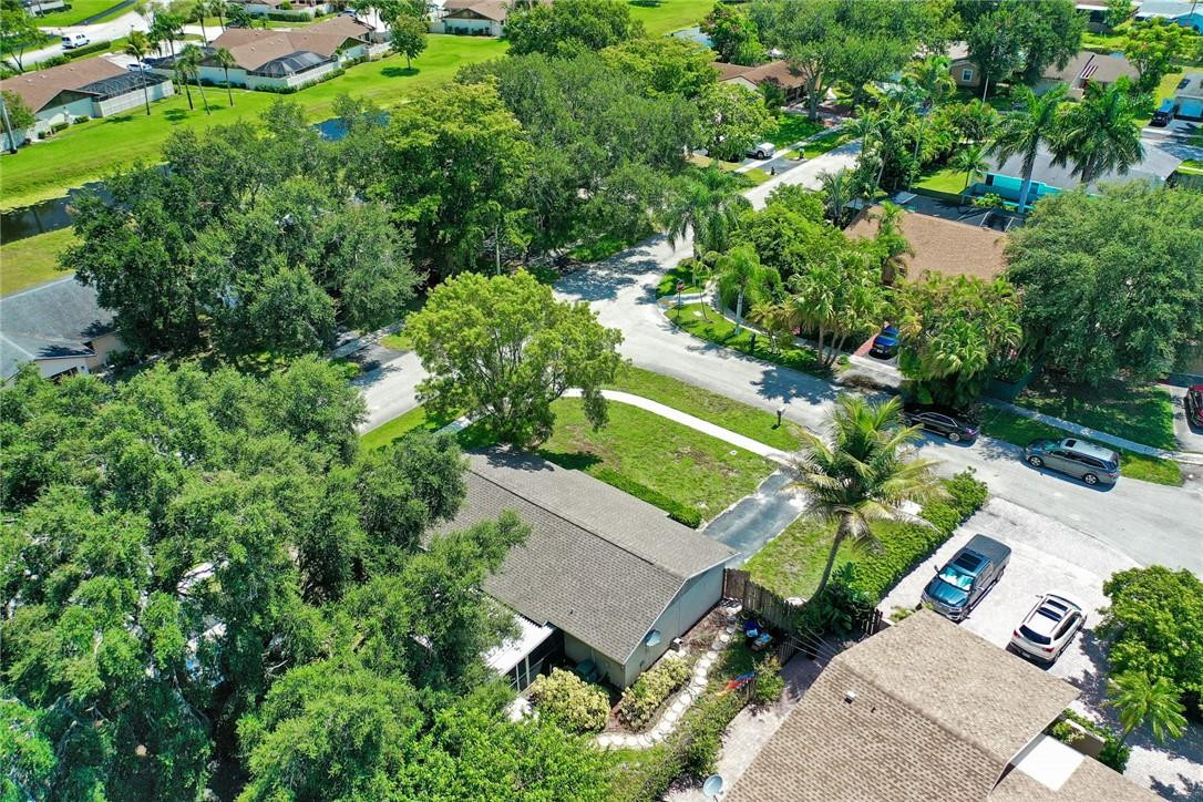 18422 Spanish Isles Place Boca Raton, FL 33496 - Photo 33 of 34 Photo 33