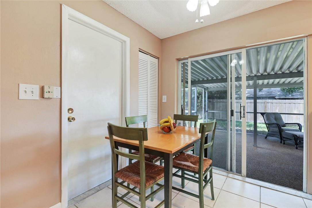 18422 Spanish Isles Place Boca Raton, FL 33496 - Photo 7 of 34 Photo 7