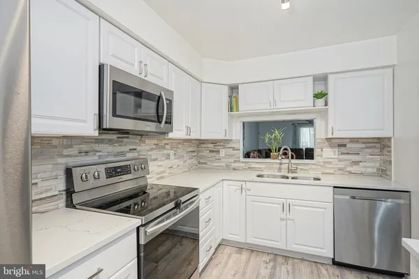$2,100 | 522 A Willow Turn, Mount Laurel, NJ 08054