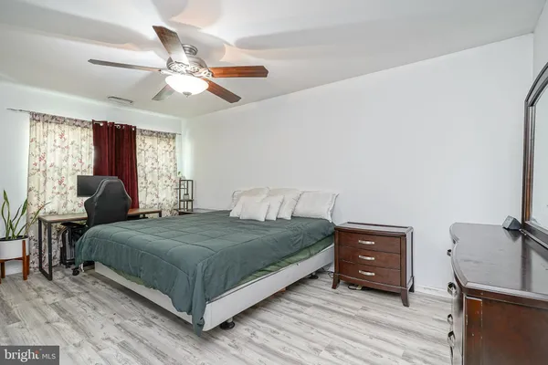 $2,100 | 522 A Willow Turn, Mount Laurel, NJ 08054