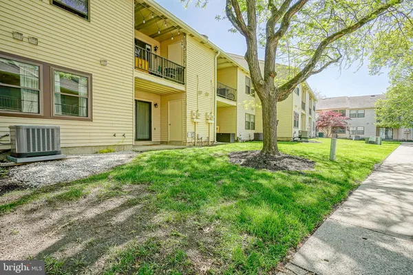 $2,100 | 522 A Willow Turn, Mount Laurel, NJ 08054