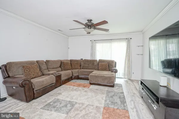 $2,100 | 522 A Willow Turn, Mount Laurel, NJ 08054