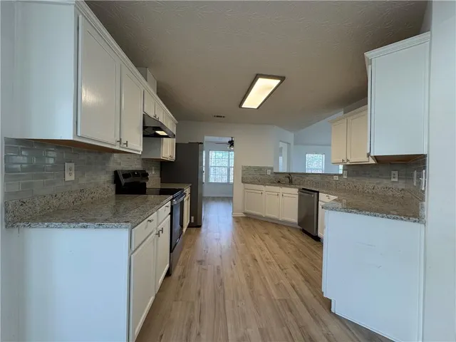 $529,000 | 3720 Crescent Walk Lane Northeast, Suwanee, GA 30024