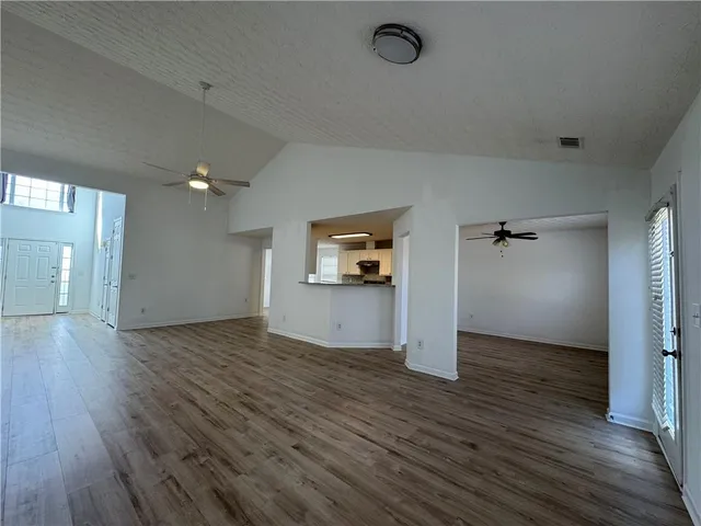 $529,000 | 3720 Crescent Walk Lane Northeast, Suwanee, GA 30024