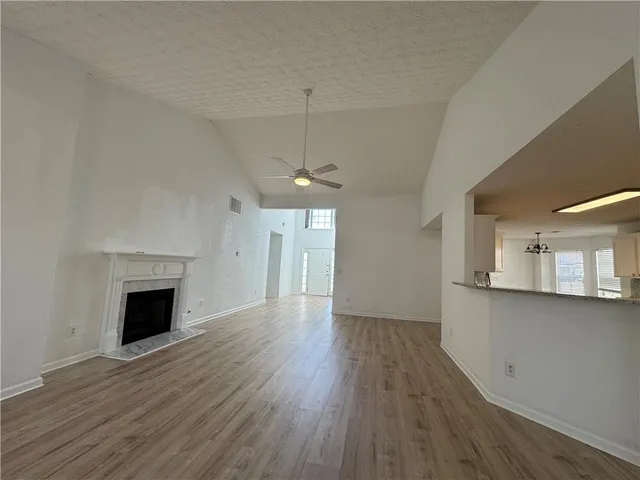 $529,000 | 3720 Crescent Walk Lane Northeast, Suwanee, GA 30024