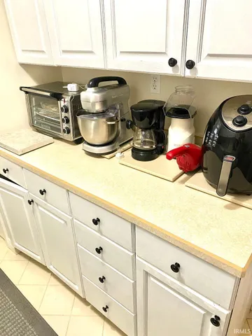 $249,500 | 889 7th Street Northeast, Linton, IN 47441