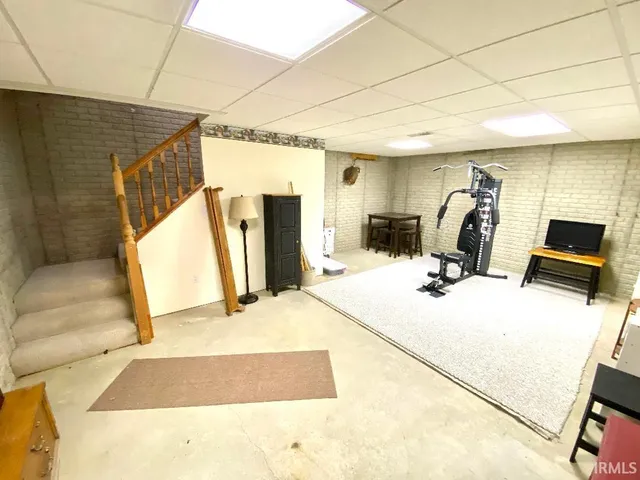 $249,500 | 889 7th Street Northeast, Linton, IN 47441