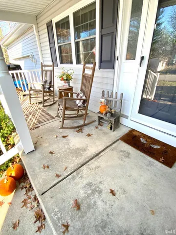 $249,500 | 889 7th Street Northeast, Linton, IN 47441