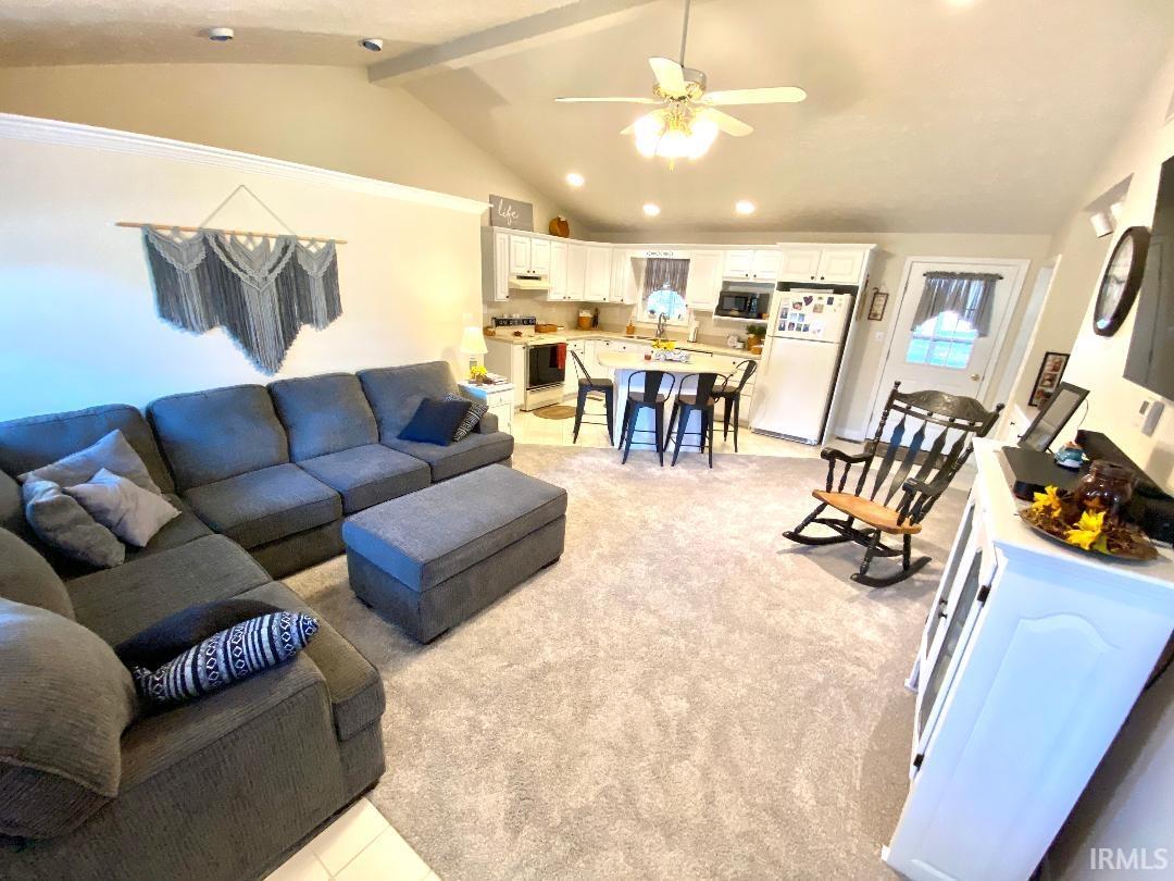 889 7th Street Northeast Linton, IN 47441 - Photo 8 of 36