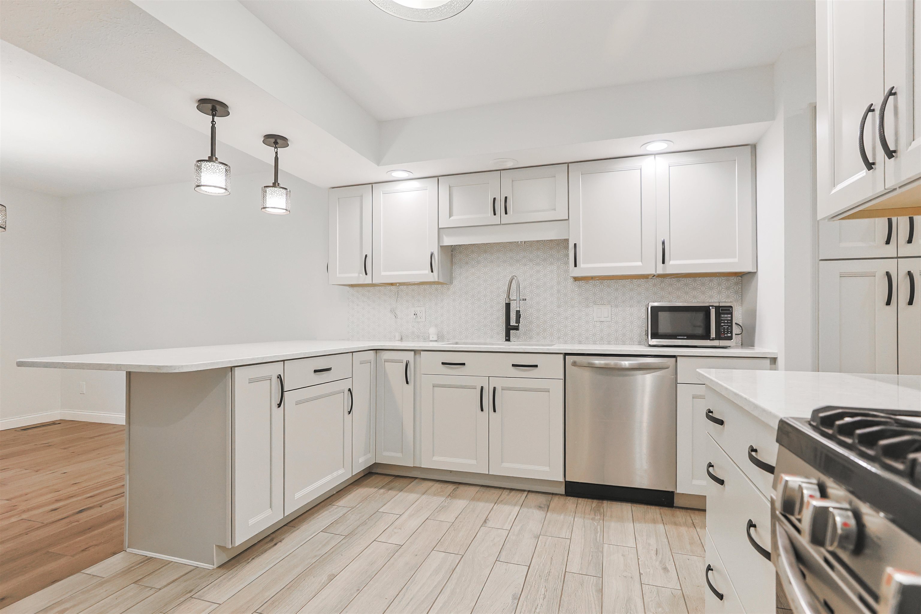 15711 Durham Way Granger, IN 46530 - Photo 13 of 34