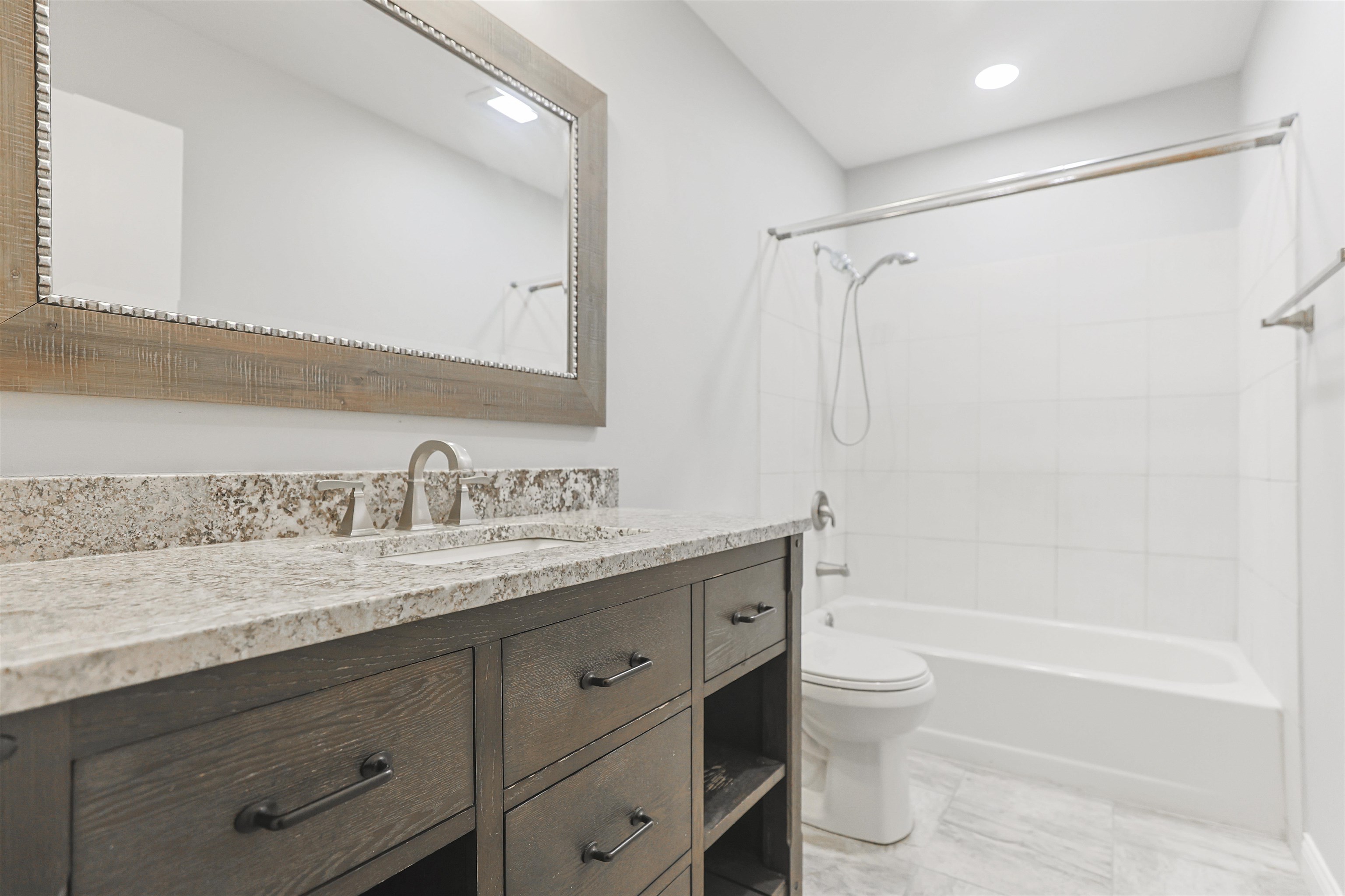15711 Durham Way Granger, IN 46530 - Photo 13 of 34