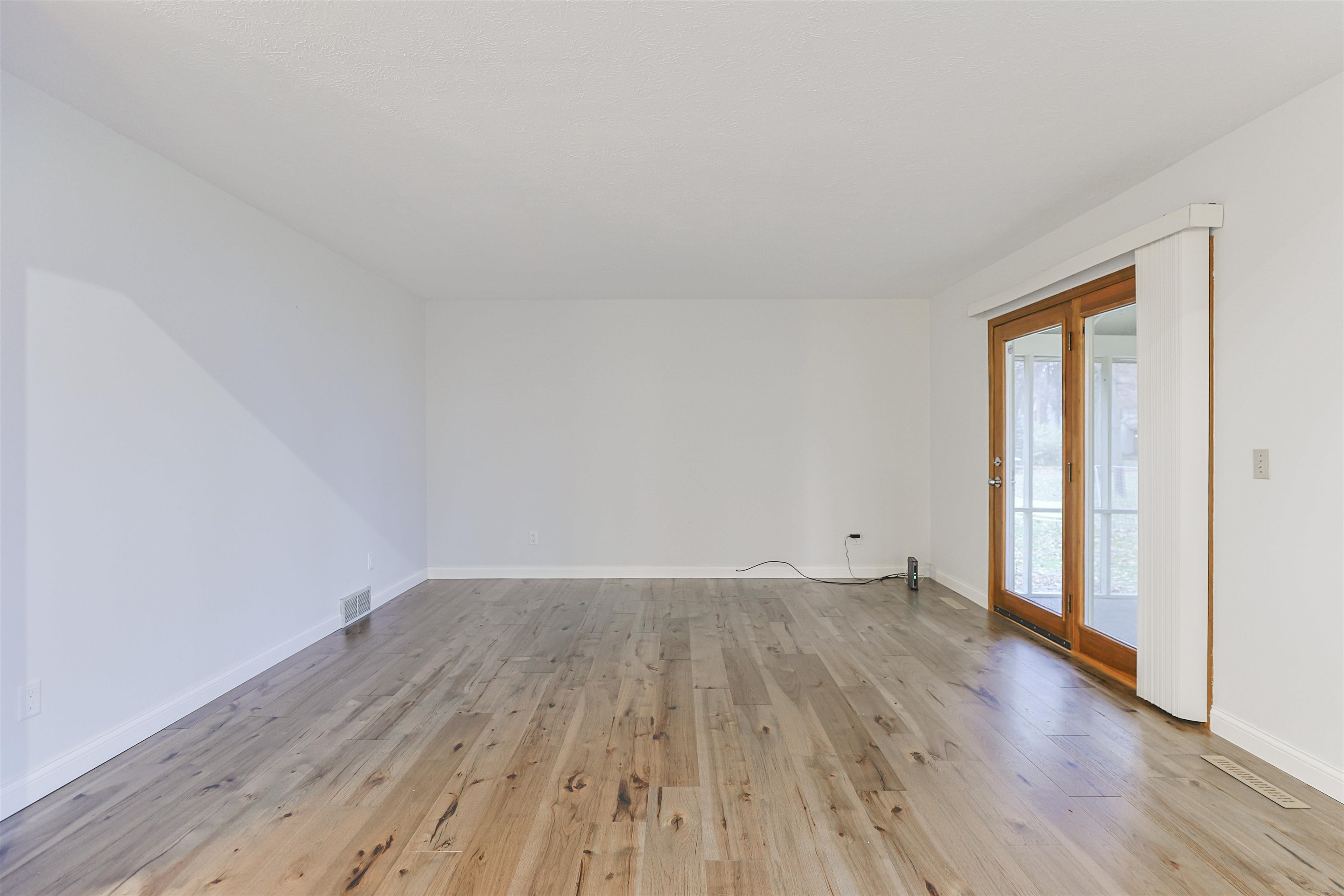 15711 Durham Way Granger, IN 46530 - Photo 7 of 34