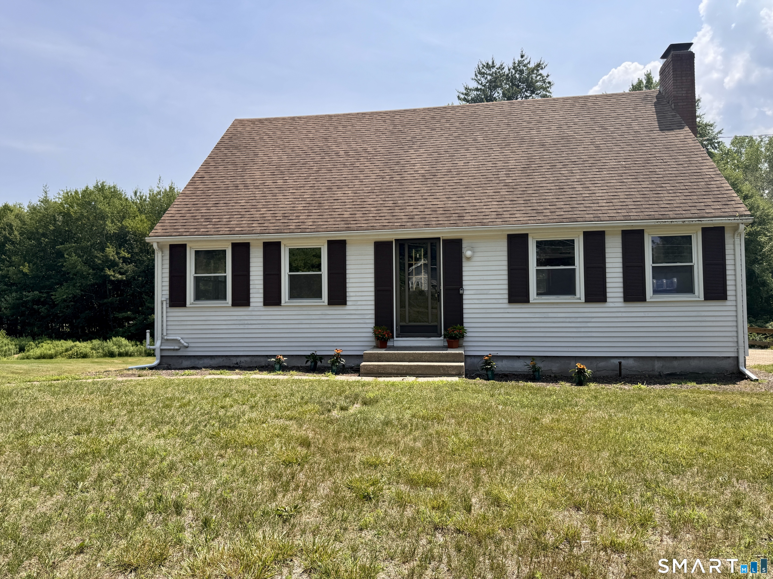 138 Hampden Road Somers, CT 06071 - Photo 2 of 40