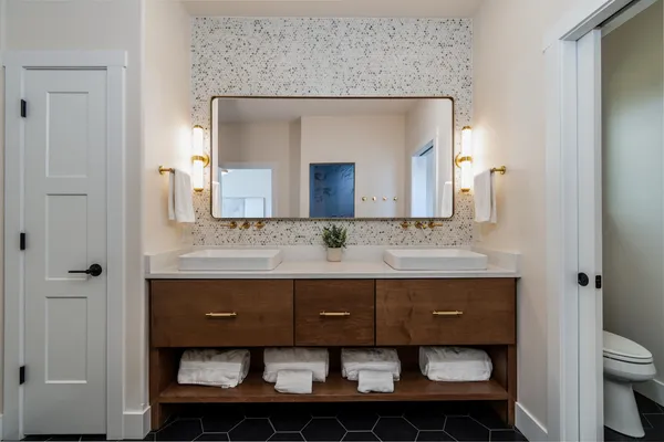 $1,200,000 | 6629 Morning Dew Lane, Sun Prairie, WI 53590