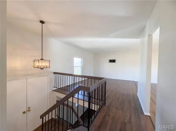 $329,000 | 27 Glenna Drive, St. Peters, MO 63376