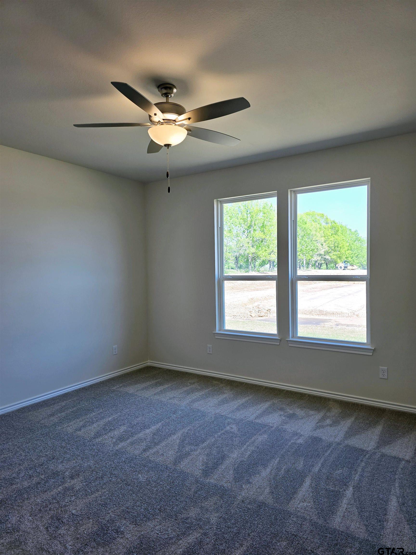 602 Kidd Drive Chandler, TX 75758 - Photo 11 of 22 an empty room with a window
