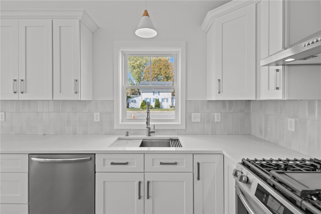 700 Sandy Lane, Unit 9 Warwick, RI 02889 - Photo 29 of 44