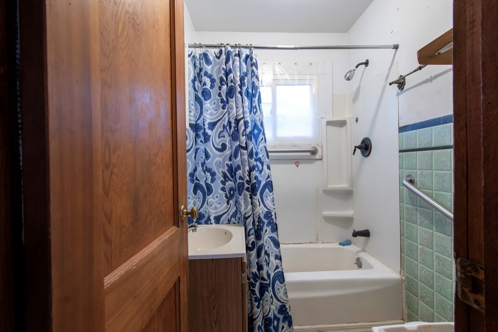 5834 Sweetwater Road Robbinsville, NC 28771 - Photo 10 of 39 Gallery Image 10