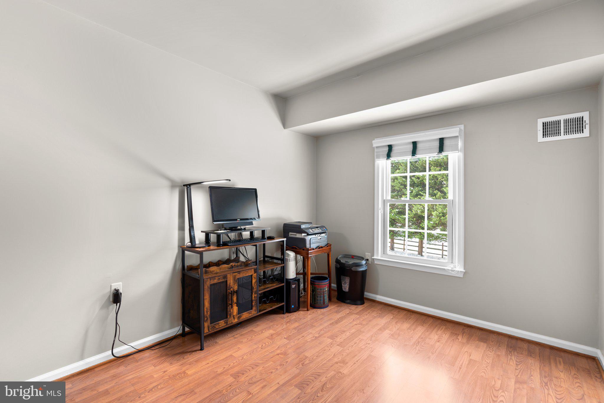 17014 Cashell Road Rockville, MD 20853 - Photo 45 of 71