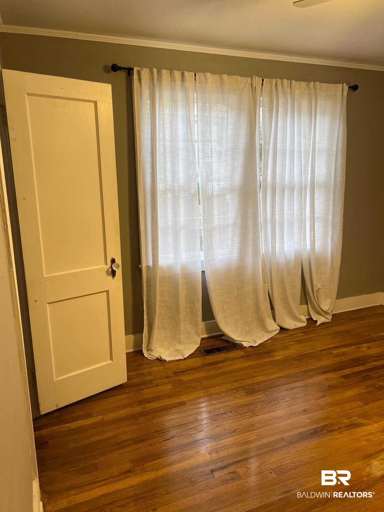 27 Lee Street Mobile, AL 36604 - Photo 9 of 15