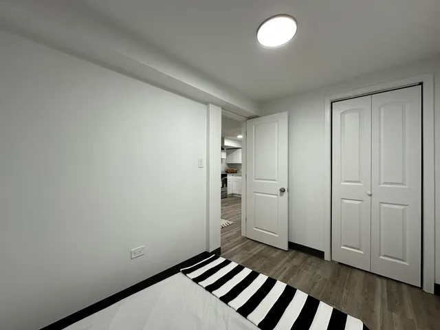 $1,995 | 1634 North Whipple Street, Unit G, Chicago, IL 60647