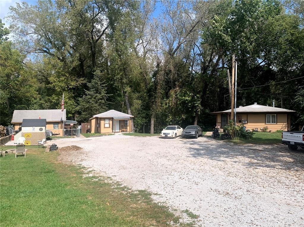 10906 East Truman Road Independence, MO 64053 - Photo 7 of 95