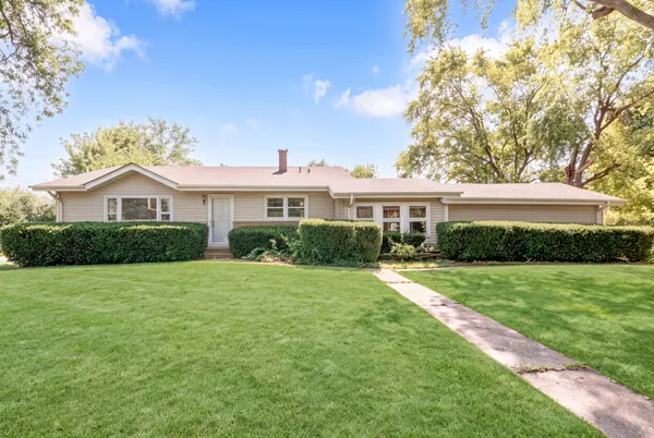 $339,900 | 15949 South Howard Street, Plainfield, IL 60586
