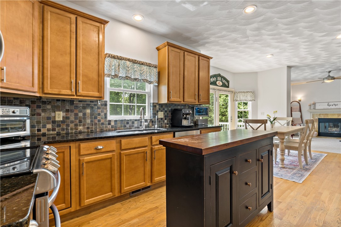 7 Mountain Laurel Drive Coventry, RI 02816 - Photo 12 of 47