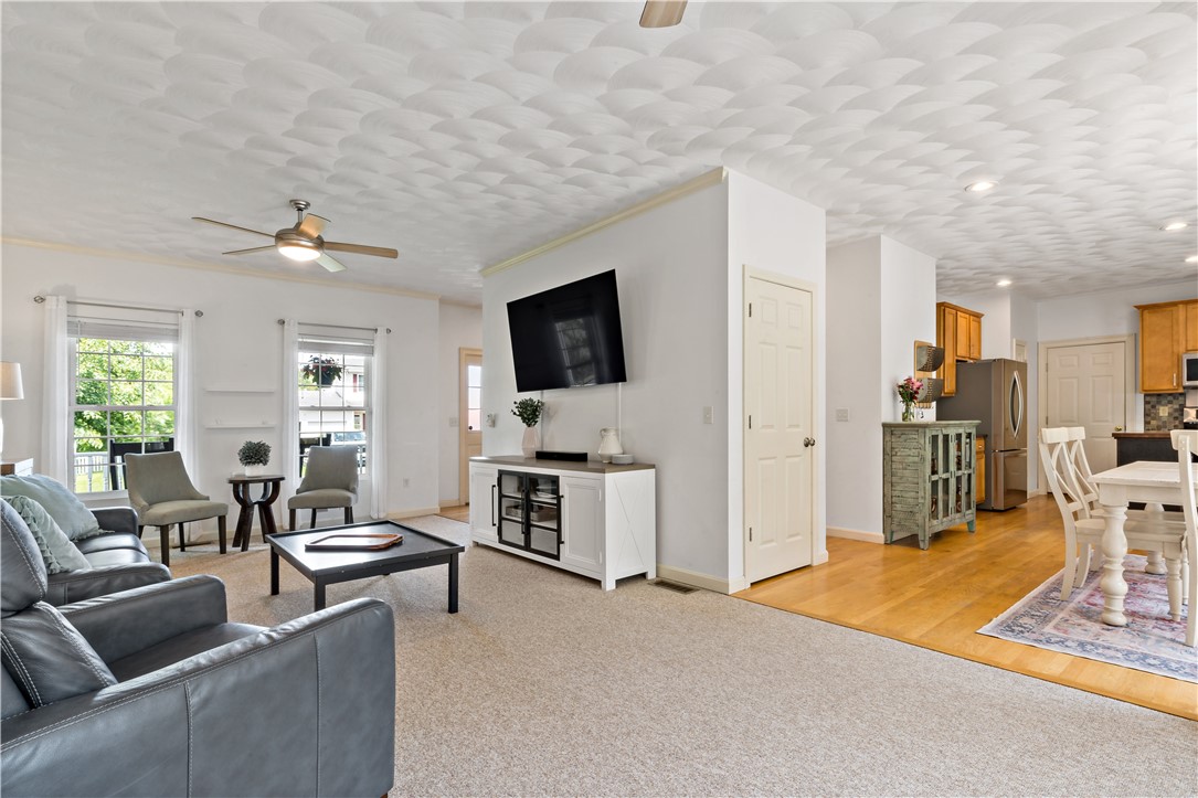 7 Mountain Laurel Drive Coventry, RI 02816 - Photo 7 of 47