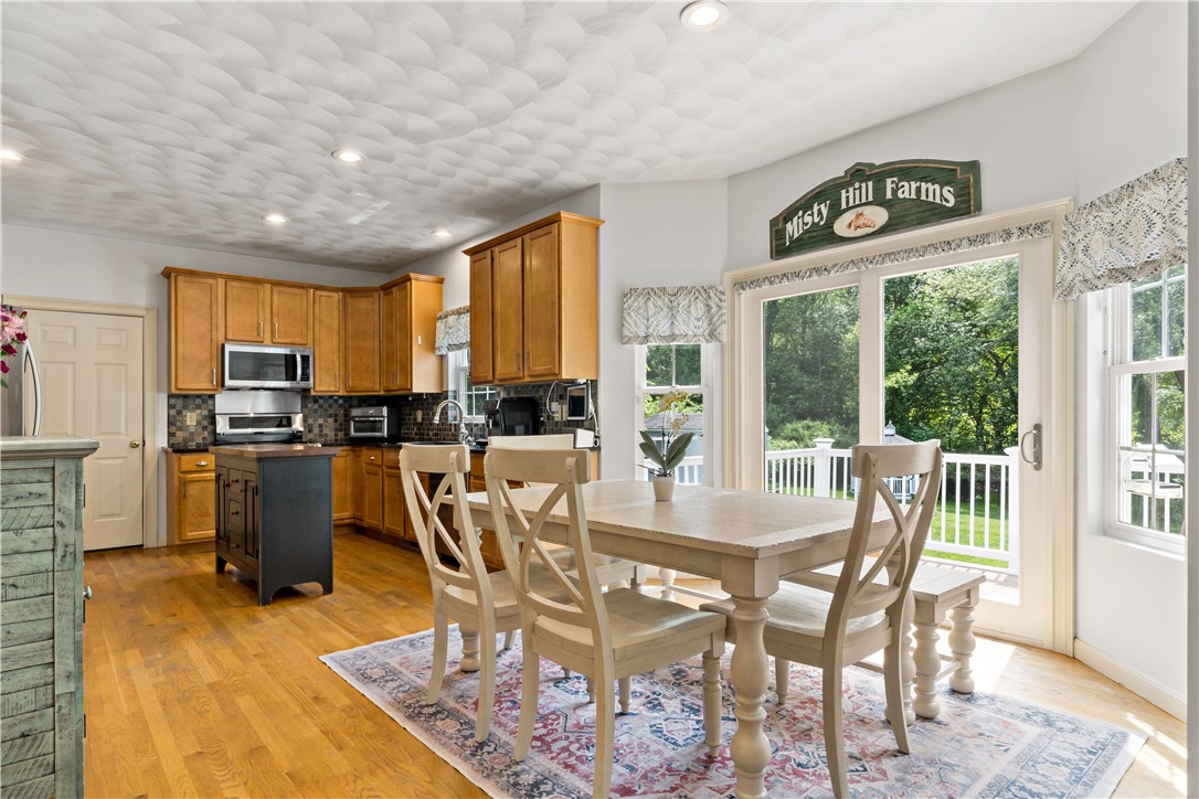 7 Mountain Laurel Drive Coventry, RI 02816 - Photo 9 of 47