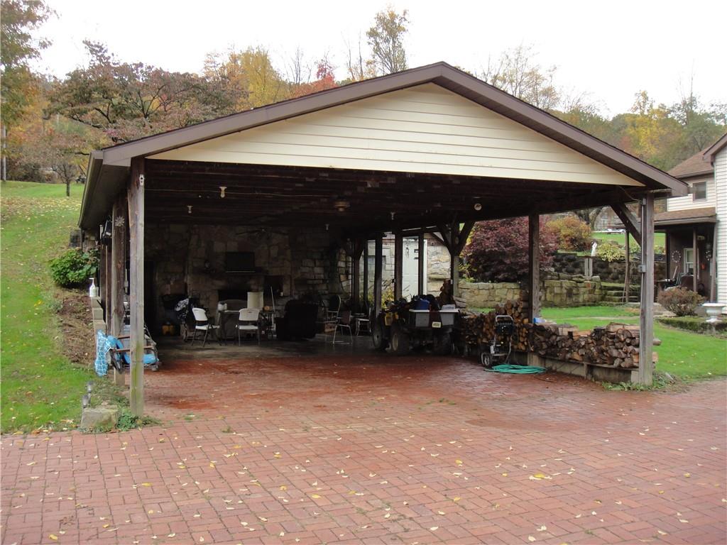 224 Holly Road Adrian, PA 16210 - Photo 3 of 11