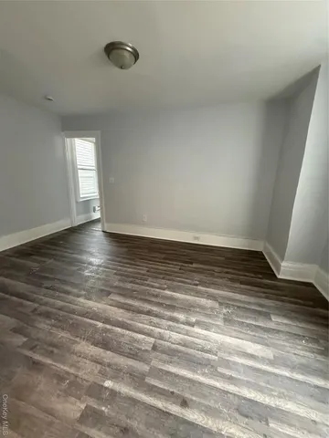 $2,000 | 17 Conklin Street, Unit 1, Poughkeepsie, NY 12601