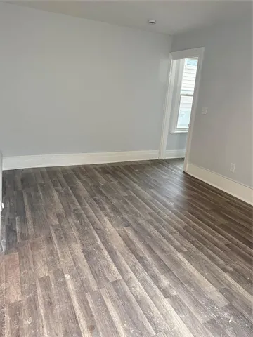 $2,000 | 17 Conklin Street, Unit 1, Poughkeepsie, NY 12601