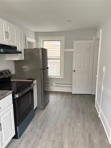 $2,000 | 17 Conklin Street, Unit 1, Poughkeepsie, NY 12601