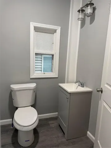 $2,000 | 17 Conklin Street, Unit 1, Poughkeepsie, NY 12601