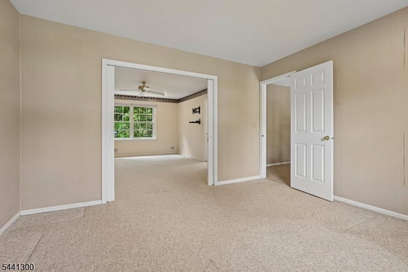 25 Bedminster Road Randolph, NJ 07869 - Photo 23 of 39