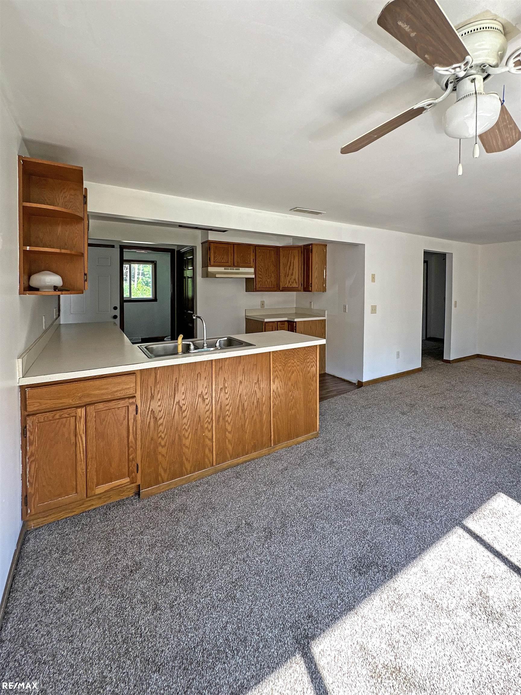 7464 Irish Road Millington, MI 48746 - Photo 4 of 29 50180058-2e37ec1b-0b04-4821-81c1-f9ea0ce780a6.JPG