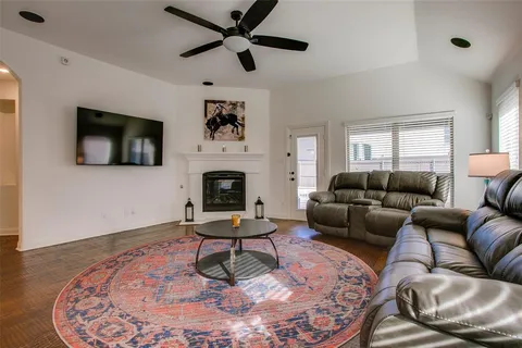 $545,000 | 13708 Cortes De Pallas Drive, Little Elm, TX 75068