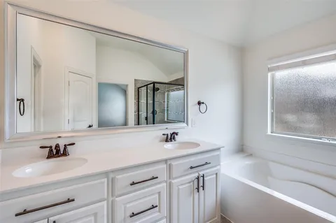 $525,000 | 13708 Cortes De Pallas Drive, Little Elm, TX 75068