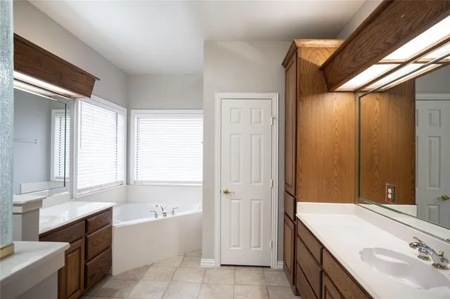 $5,000 | 250 Timberleaf Drive, Double Oak, TX 75077